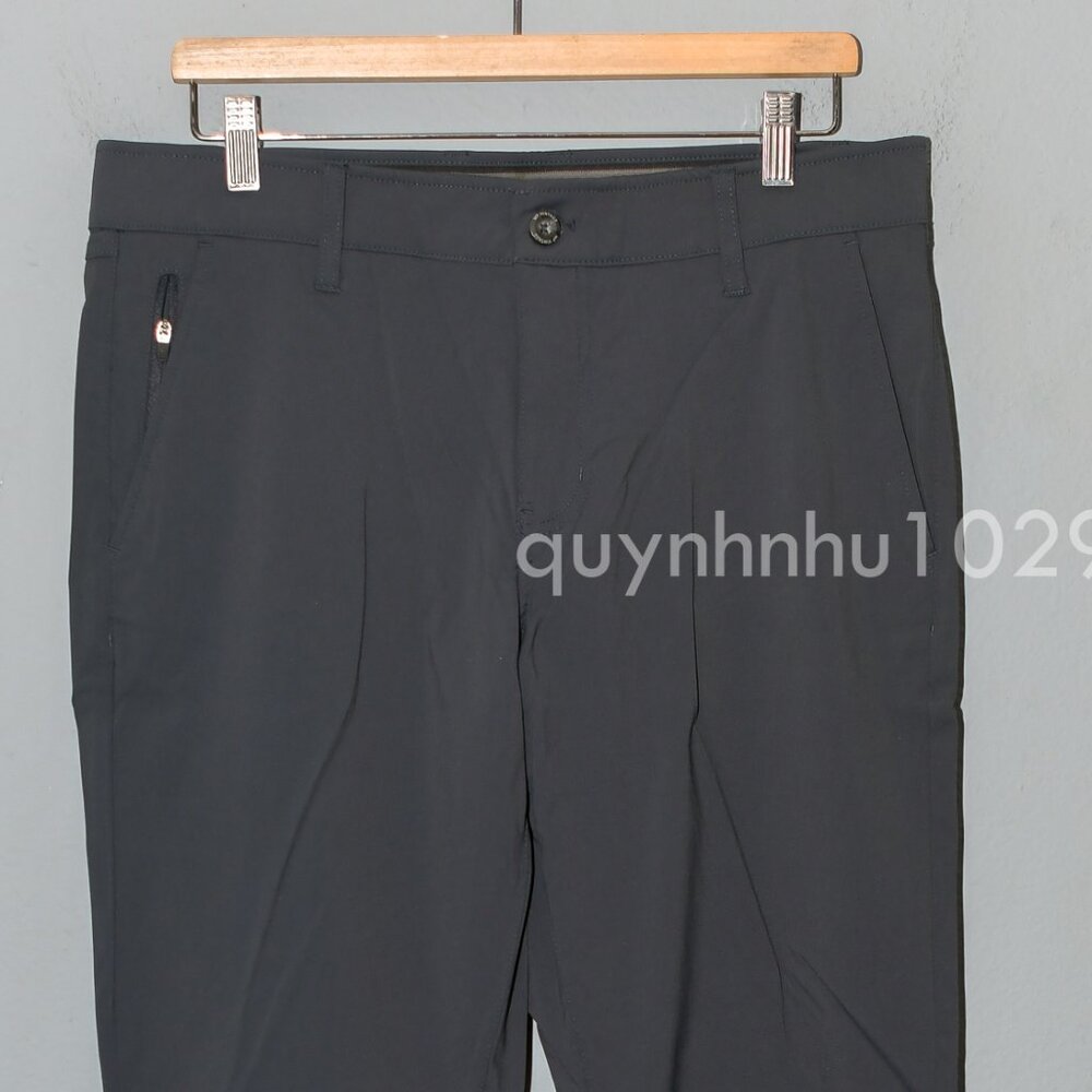Weatherproof Flex Flatfront men pants in storm - Picture 3 of 7